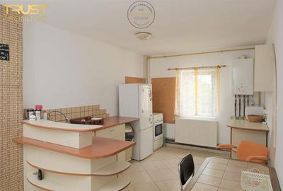 Apartament cu 3 camere decomandat în Gheorgheni - 8