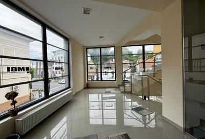 Spațiu comercial, de 150 mp, în Dosu Bricii