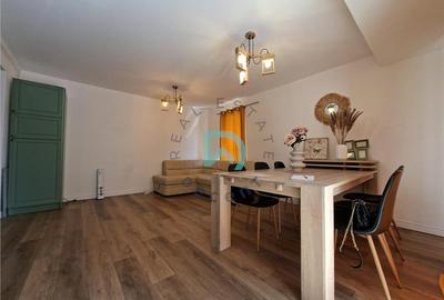 Apartament cu 3 camere decomandat în Tractorul - 3