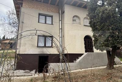 Casă cu 4 camere în Central - 5