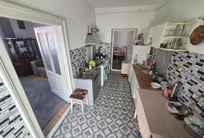 Casă cu 2 camere cu Teren 59 Mp în Central - 1