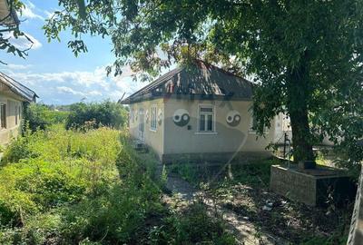 Teren intravilan 3.765 mp cu casa Bode?ti de Jos - 4