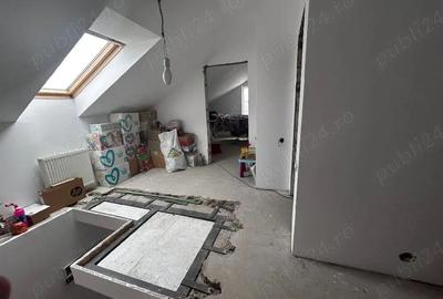 Apartament cu 3 camere semidecomandat în Jucu - 1