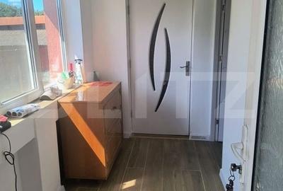 Casă cu 2 camere cu Teren 2000 Mp în Central