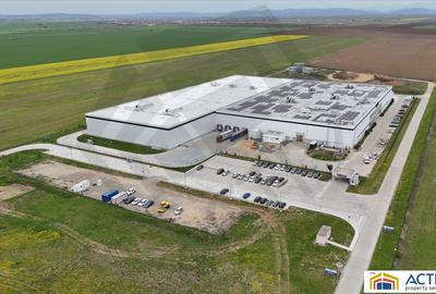 Spațiu industrial, de 25.360000610352 mp, în Ariceștii Rahtivani