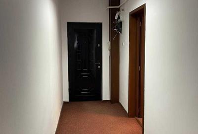 Apartament cu 3 camere decomandat în Exterior Vest - 2