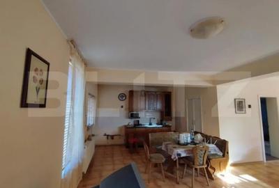 Casă cu 4 camere cu Teren 1300 Mp în Central - 8