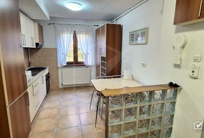 Inchiriere 3 camere Gheorgheni, zona Diana - 6