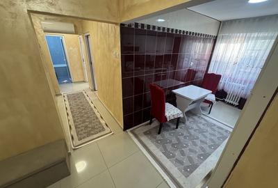 Apartament 3 camere zona Casa de Cultura - 9