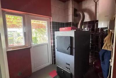 Casă cu Teren 2500 Mp în Siret - 1