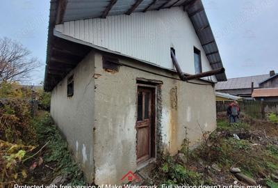 Casă cu 3 camere în Filipeștii de Târg - 10