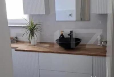 Casă cu 4 camere cu Teren 1570 Mp în Burdujeni