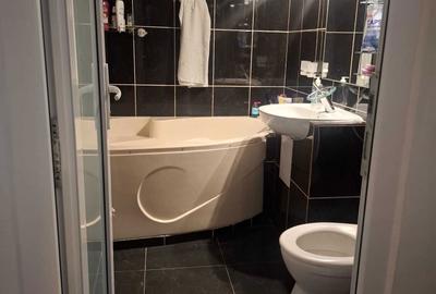 Apartament cu 3 camere decomandat în Micro 17 - 7