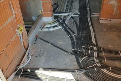 Casă cu 4 camere cu Teren 367 Mp în Central - 6
