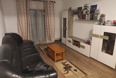 Apartament cu 3 camere semidecomandat în Valea Lupului - 1