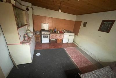 Casă cu 4 camere în Central - 8