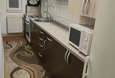 Garsonieră decomandată în Central - 7