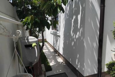 Casă cu Teren 200 Mp în Sud - 2