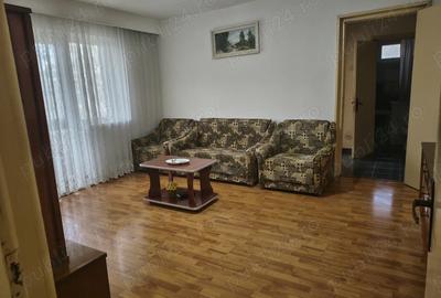 Apartament cu 2 camere semidecomandat în Central - 2