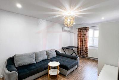 Apartament cu 2 camere decomandat în Micro 21 - 1