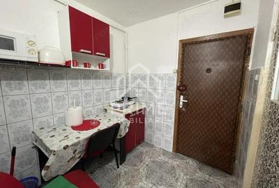 Garsonieră decomandată în Ampoi 1