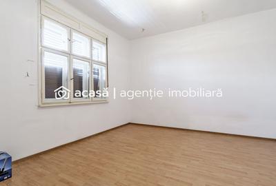 Casă individuală cu 14 camere cu Canalizare în Micălaca - 5