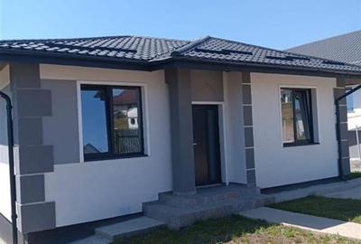 Casă individuală cu 4 camere cu Teren 440 Mp în Valea Adâncă - 12