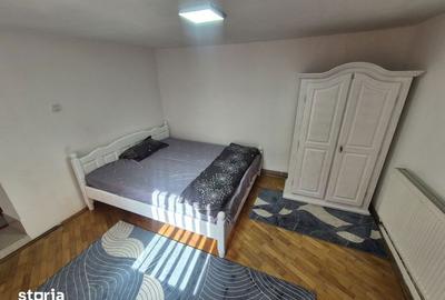 Apartament cu 3 camere decomandat în Central - 6