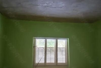 Casă cu 3 camere în Central - 1