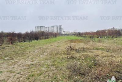 Teren de 5000 mp, în Militari - 2