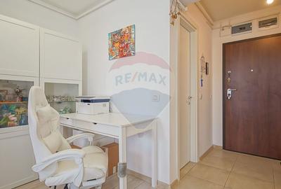 Apartament cu 2 camere semidecomandat, mobilat în Tractorul - 7