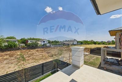 Vila cu 4 camere de vanzare- Darza -Crevedia - 15