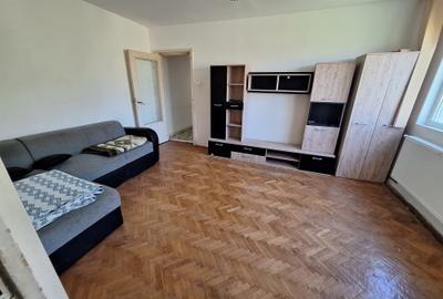 Apartament cu 2 camere semidecomandat în Circumvalațiunii