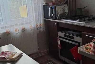 Garsonieră decomandată în Micro 19 - 3