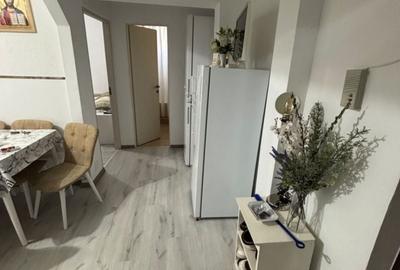Apartament cu 2 camere decomandat, mobilat în Nord-Vest