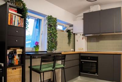 Garsonieră în Apărătorii Patriei