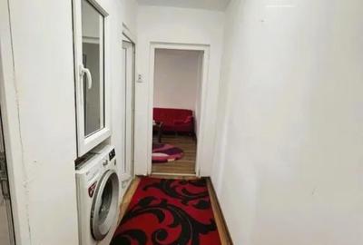 Apartament cu 3 camere semidecomandat în Big
