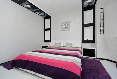 Apartament cu 2 camere decomandat în Girocului - 2