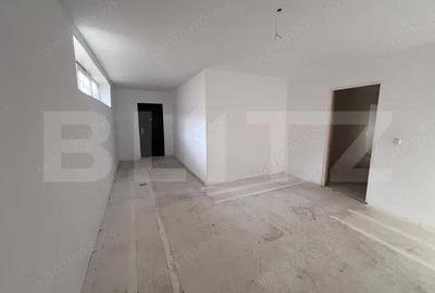 Casă cu 11 camere cu Teren 1342 Mp în Central - 11