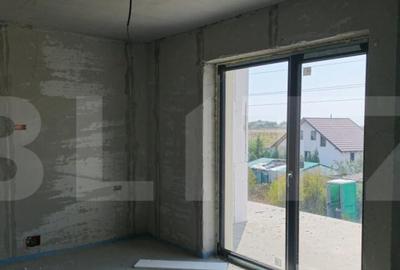 Casă cu 4 camere cu Teren 582 Mp în Cârcea - 8