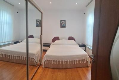 Casa 3 camere + spatiu comercial zona centrala Odobesti - 10