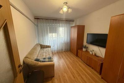 Apartament cu 3 camere decomandat în Gară - 3