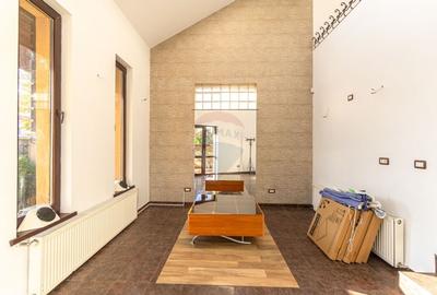 Spatiu de inchiriat in Tractorul - 125 mp, renovat - 5