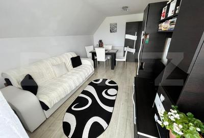 Apartament de vanzare, cu 4 camere, 98 mp, zona Ștrand