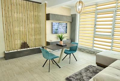 Apartament cu 3 camere decomandat, mobilat în Nord-Est