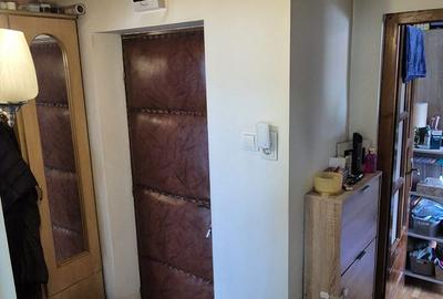Apartament cu 2 camere decomandat în Roșu - 1