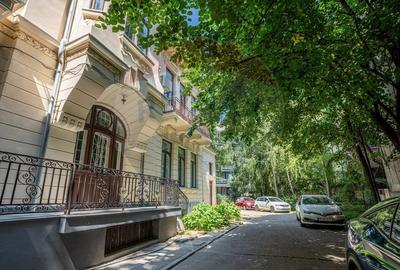 Spațiu comercial, de 83 mp, în Armeneasca