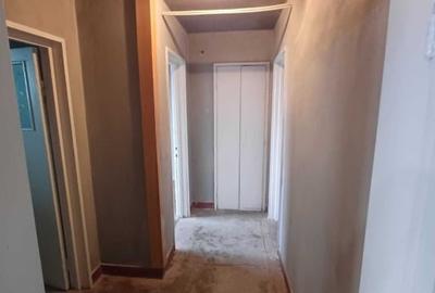 Apartament cu 3 camere semidecomandat în 1 Mai - 3