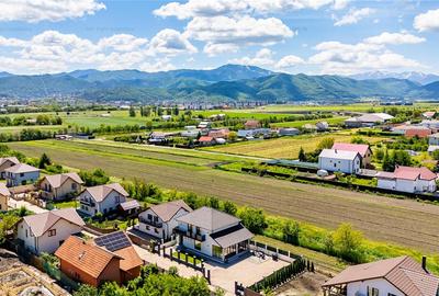 Casă individuală cu 4 camere cu Teren 400 Mp în Stupini - 24