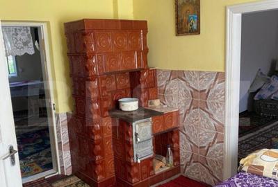 Casa si teren de vanzare, 2000 mp, zona Dragoiesti - 1